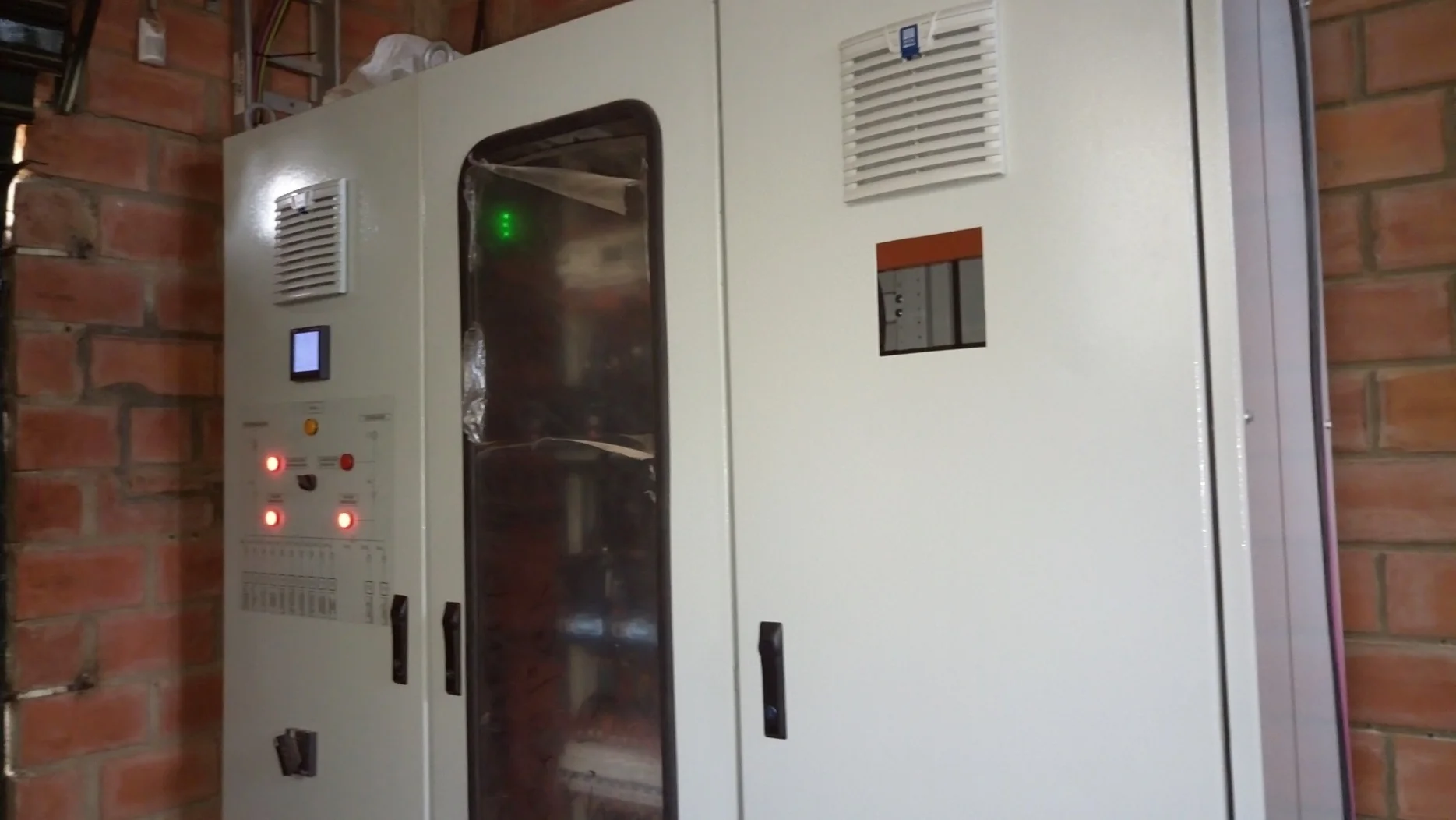 Montaje Eléctrico de la Bodega CASA REAL — Tarija